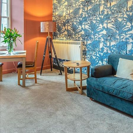 Boutique Modern Royal Mile Apartment Sleeps 4 エディンバラ エクステリア 写真