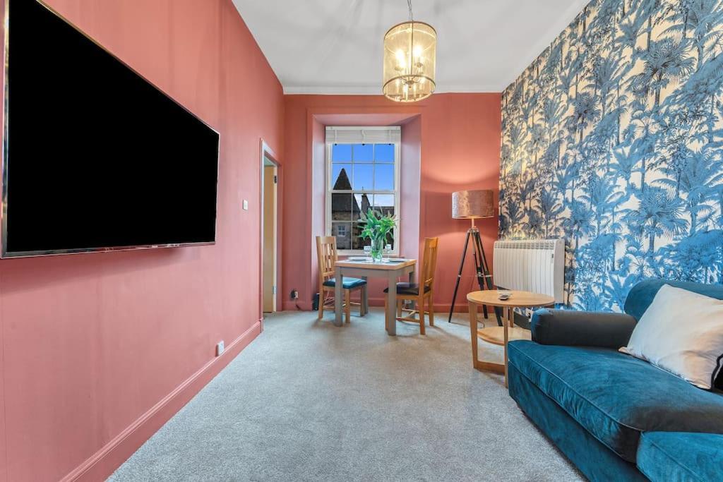 Boutique Modern Royal Mile Apartment Sleeps 4 エディンバラ エクステリア 写真