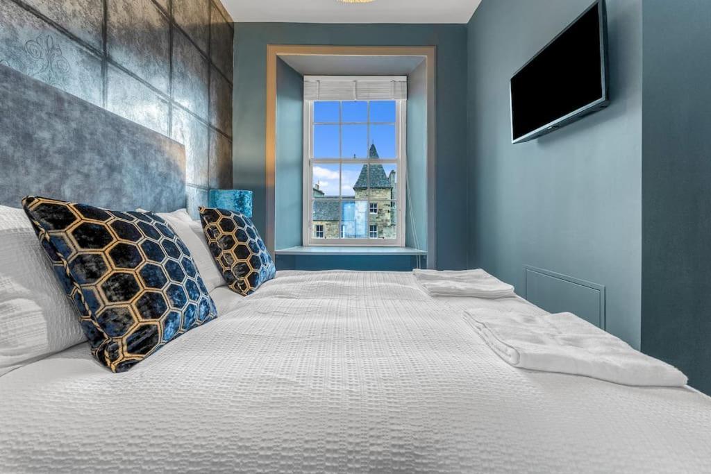 Boutique Modern Royal Mile Apartment Sleeps 4 エディンバラ エクステリア 写真