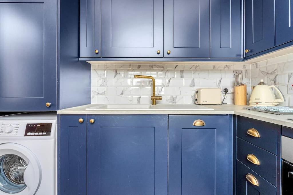 Boutique Modern Royal Mile Apartment Sleeps 4 エディンバラ エクステリア 写真