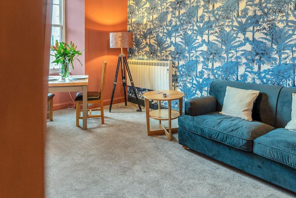 Boutique Modern Royal Mile Apartment Sleeps 4 エディンバラ エクステリア 写真