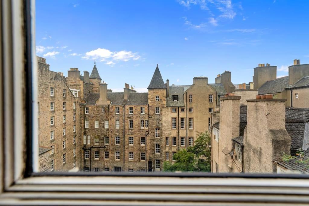 Boutique Modern Royal Mile Apartment Sleeps 4 エディンバラ エクステリア 写真