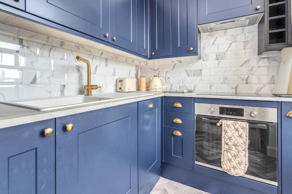 Boutique Modern Royal Mile Apartment Sleeps 4 エディンバラ エクステリア 写真